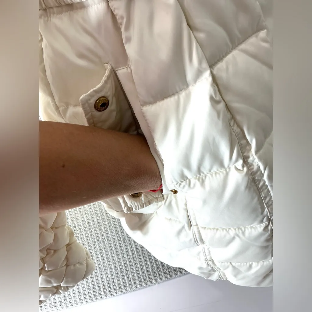 Dressy Betsey Johnson puffer coat💖 - Image 11