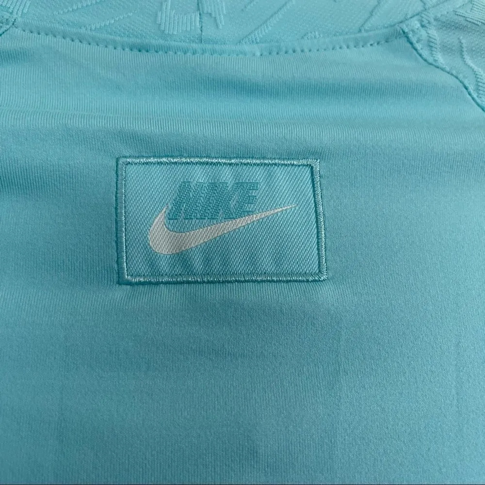 Nike Women’s Sportswear Icon Clash Long Sleeve Mock Neck - Image 3