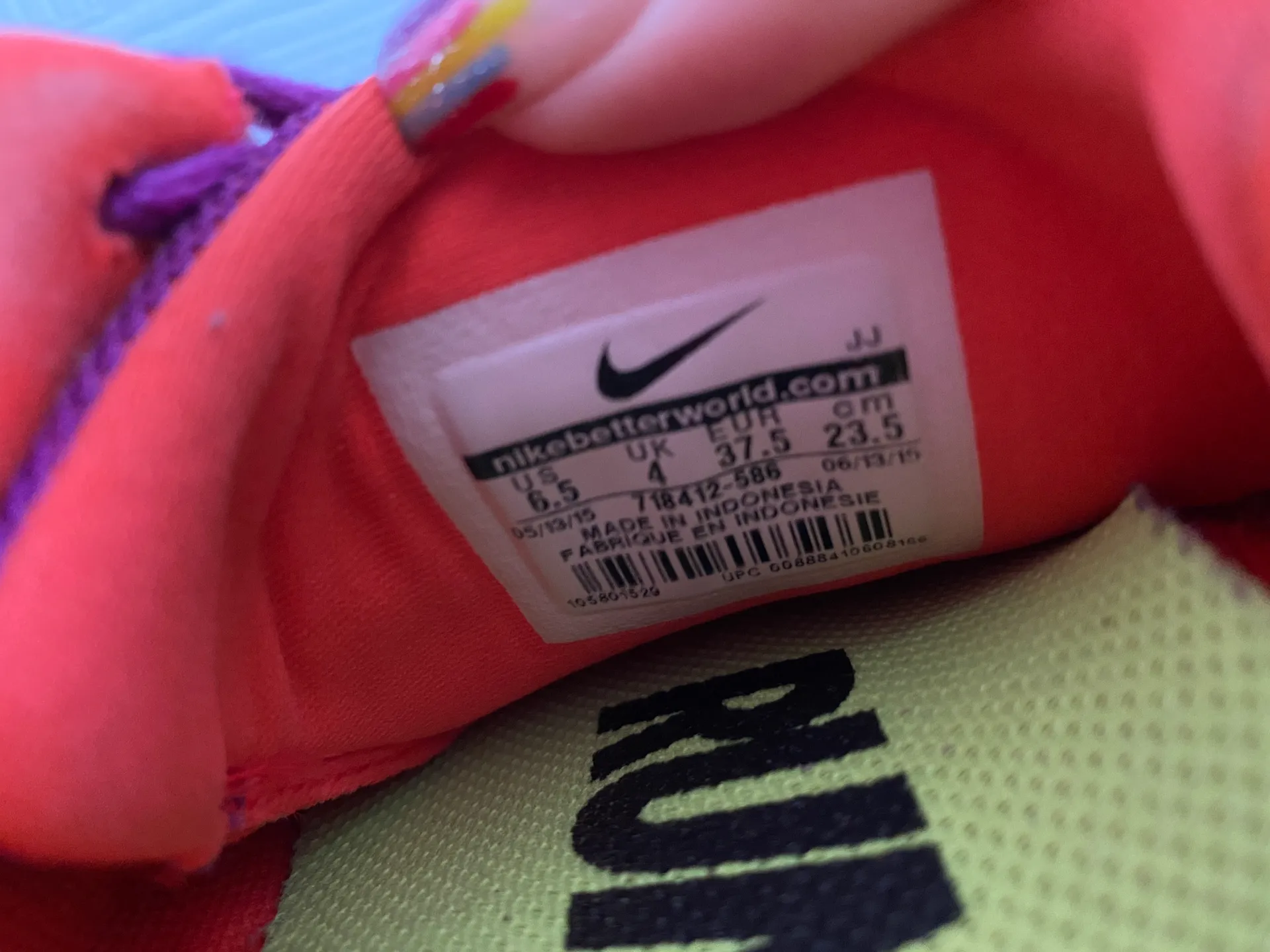 Free 4.0 Flyknit Running Shoes - Image 4