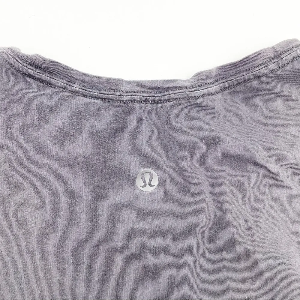Lululemon Love Crew Fade Short Sleeve T-Shirt Pima Cotton Dark Grey Size 2-4 - Image 4