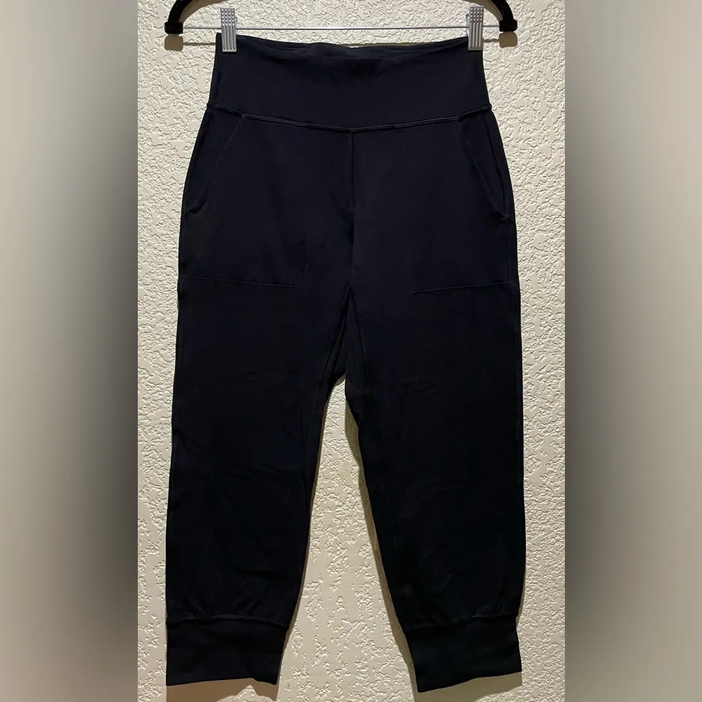 Lululemon  Align High Rise Joggers Black Crop Size 6 - Image 8