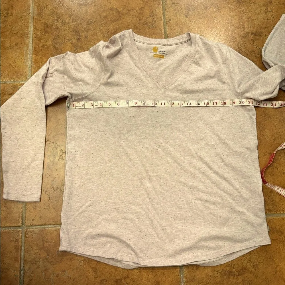 Carhartt  Women's Long Sleeve relaxed fit V-Neck T-Shirt size XL - Image 8