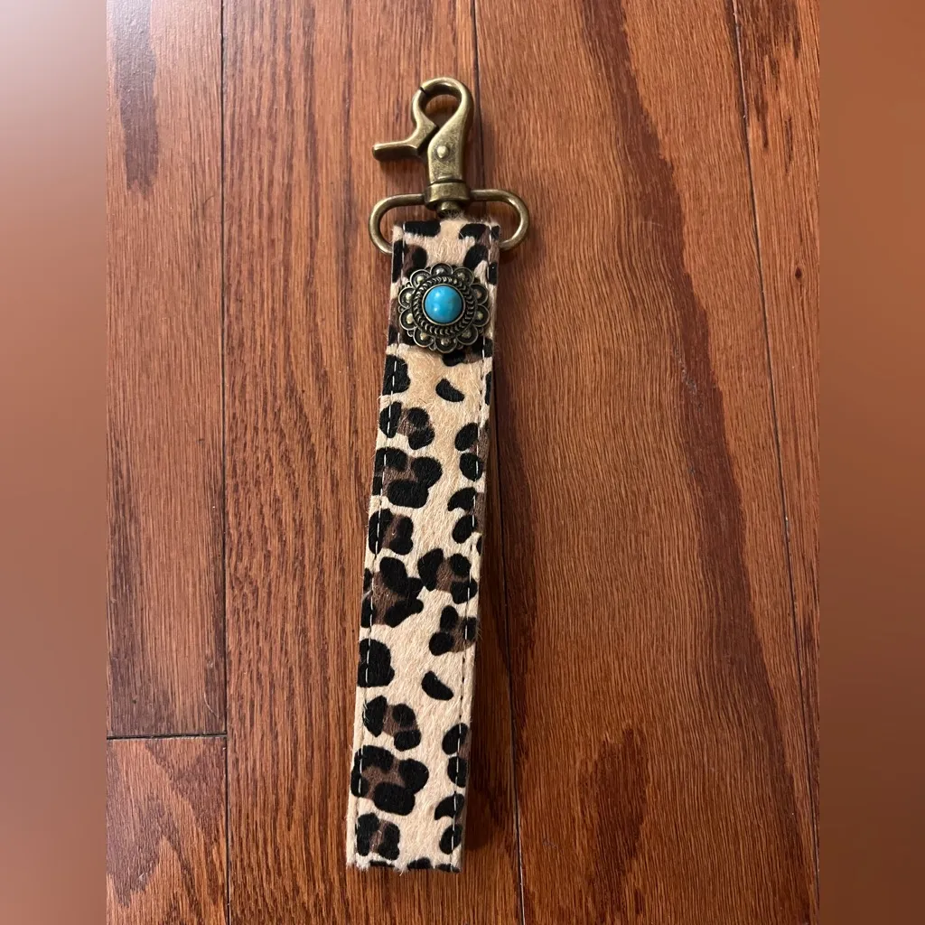 Free People Leopard Print Keychain with Turquoise Accent - Image 2