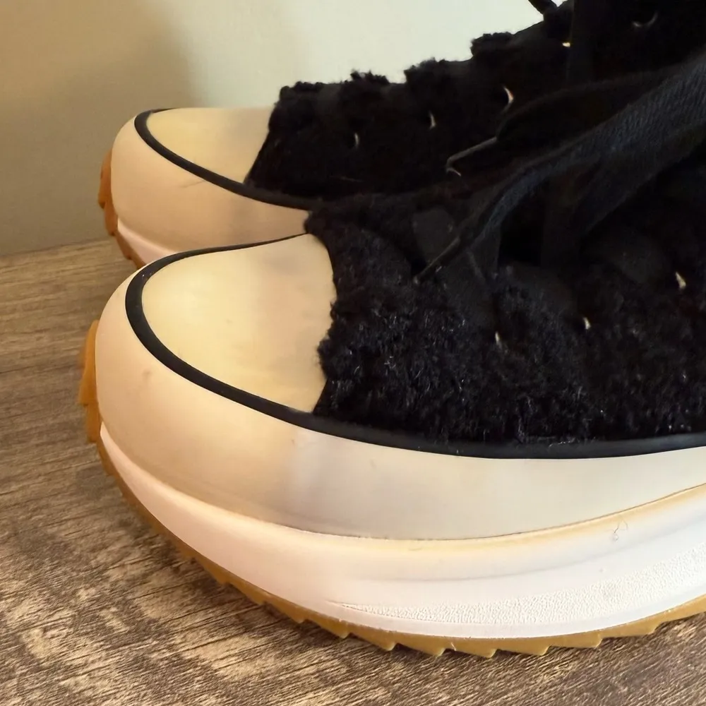 Steve Madden Shaft Black Faux Fur High Top Sneakers Women’s Size 9 Zipper - Image 4