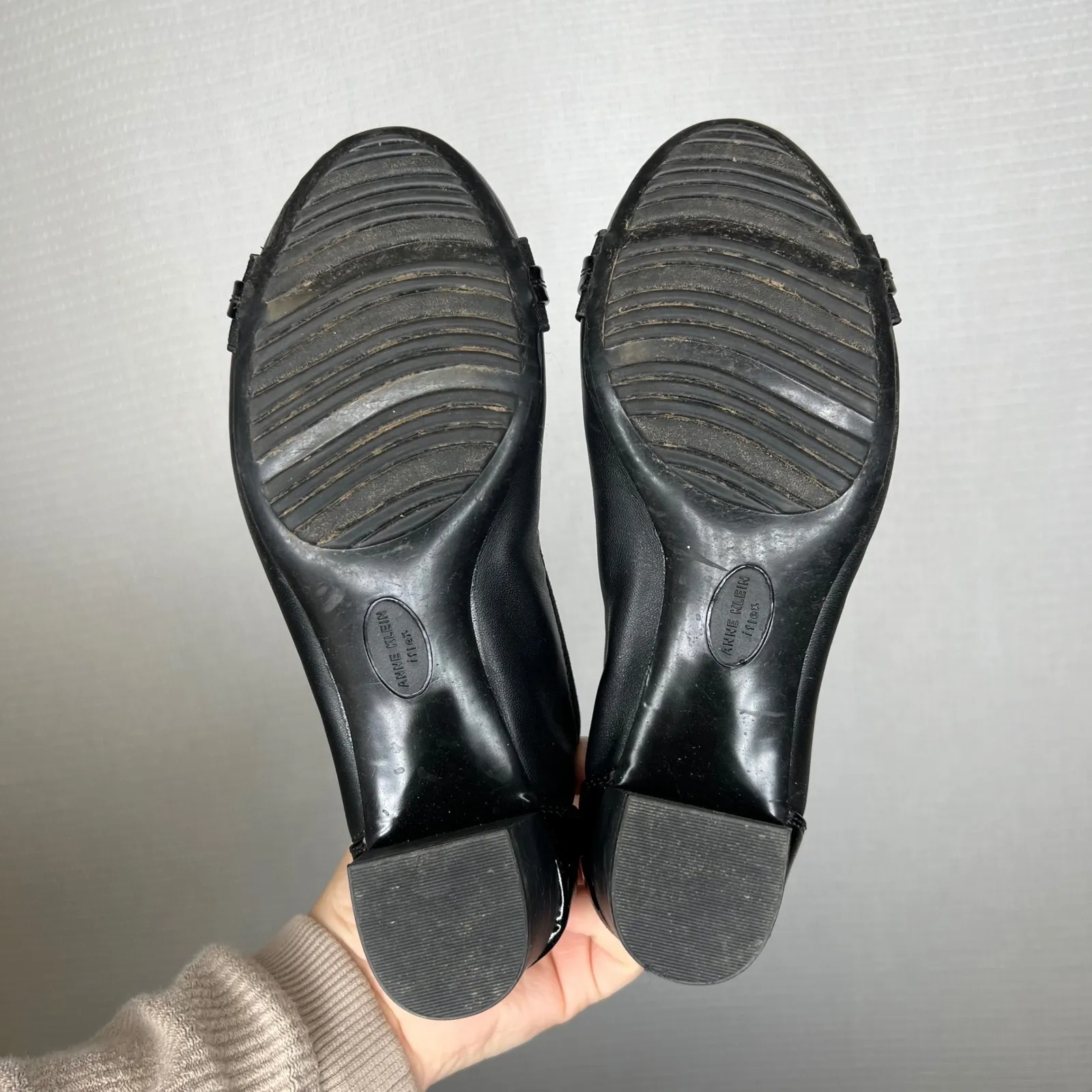 Anne‎ Klein AKGuardian Women's Black Leather Block Heel Pumps Shoes 7.5M - Image 3