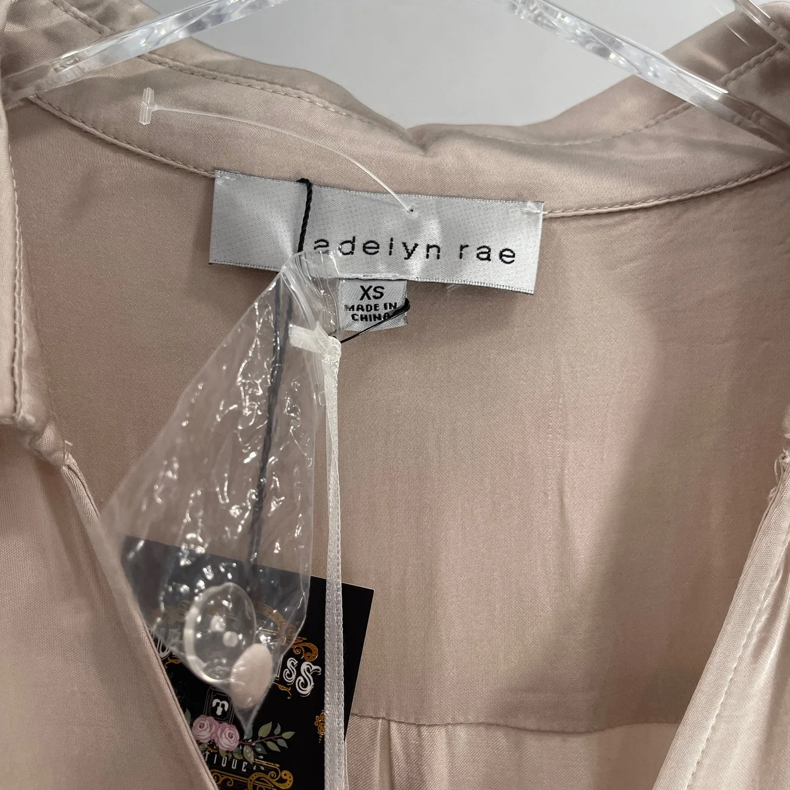 Adelyn Rae XS Kiara Long Sleeve Satin Jumpsuit Champagne Tan Beige New With Tags - Image 3