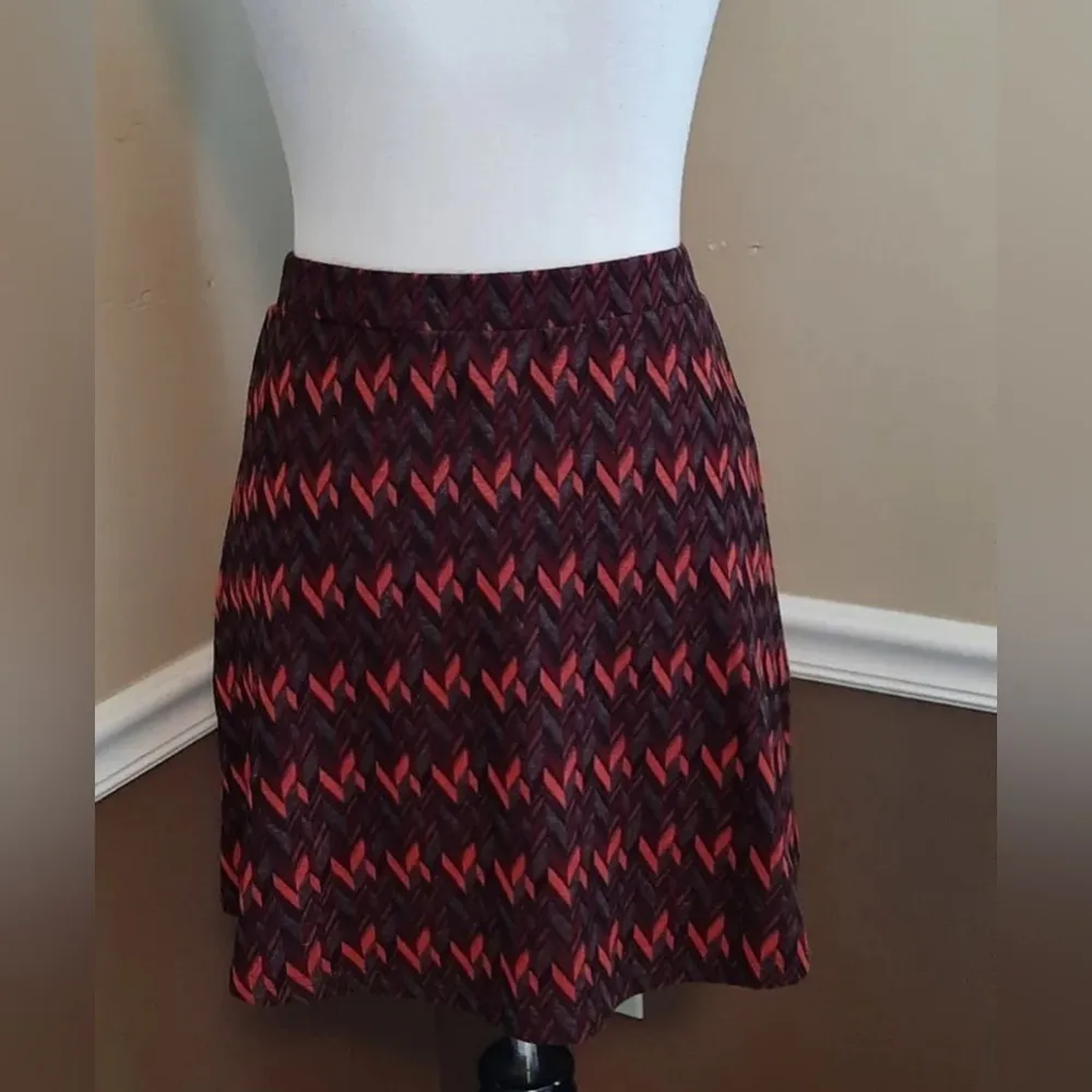 Glamorous Gray, Rust & Burgundy Chevron Stretch Modcloth Mini Skirt by  Clueless - Image 4