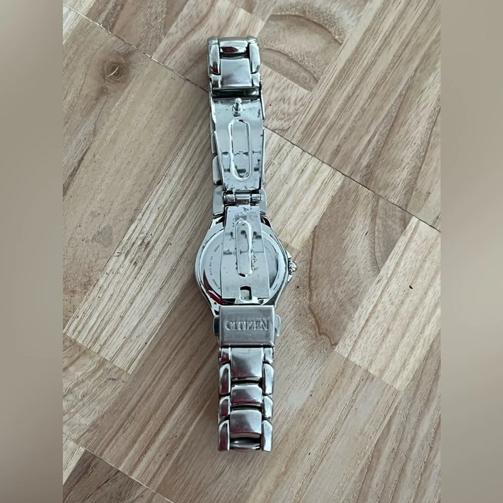 Citizen Eco-Drive Ladies Watch Pink Dial Stainless Bracelet WR100 Date Window - Image 10