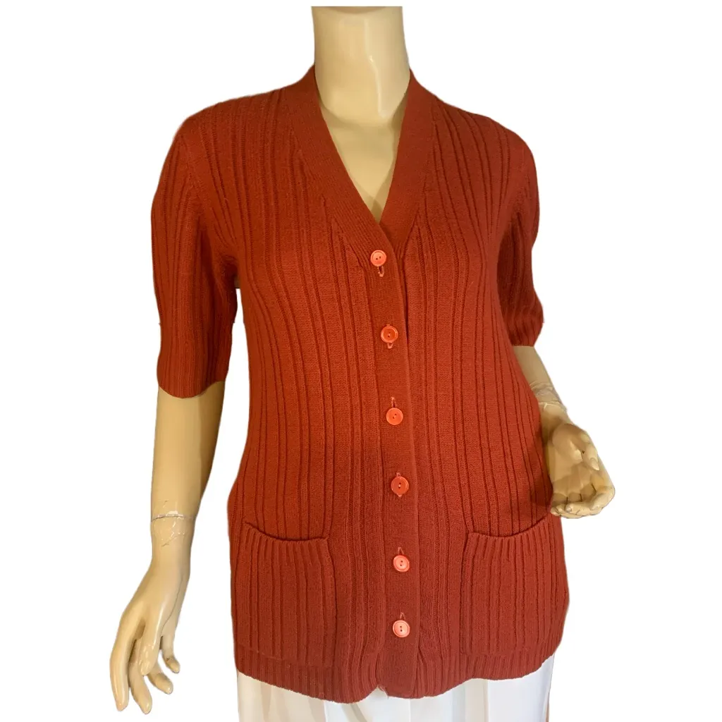VINTAGE 1970'S BURNT ORANGE GRAND PRIX KNIT "GRANDPA" SHORT SLEEVE CARDIGAN (M) Size M - Image 2
