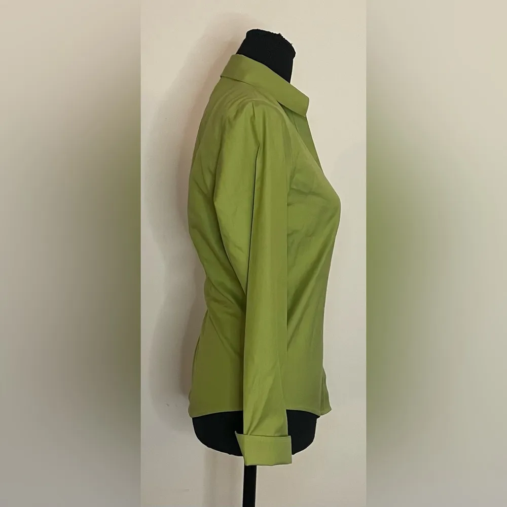 Talbot- Mustard green woman’s button down shirt Size‎ 4 - Image 3