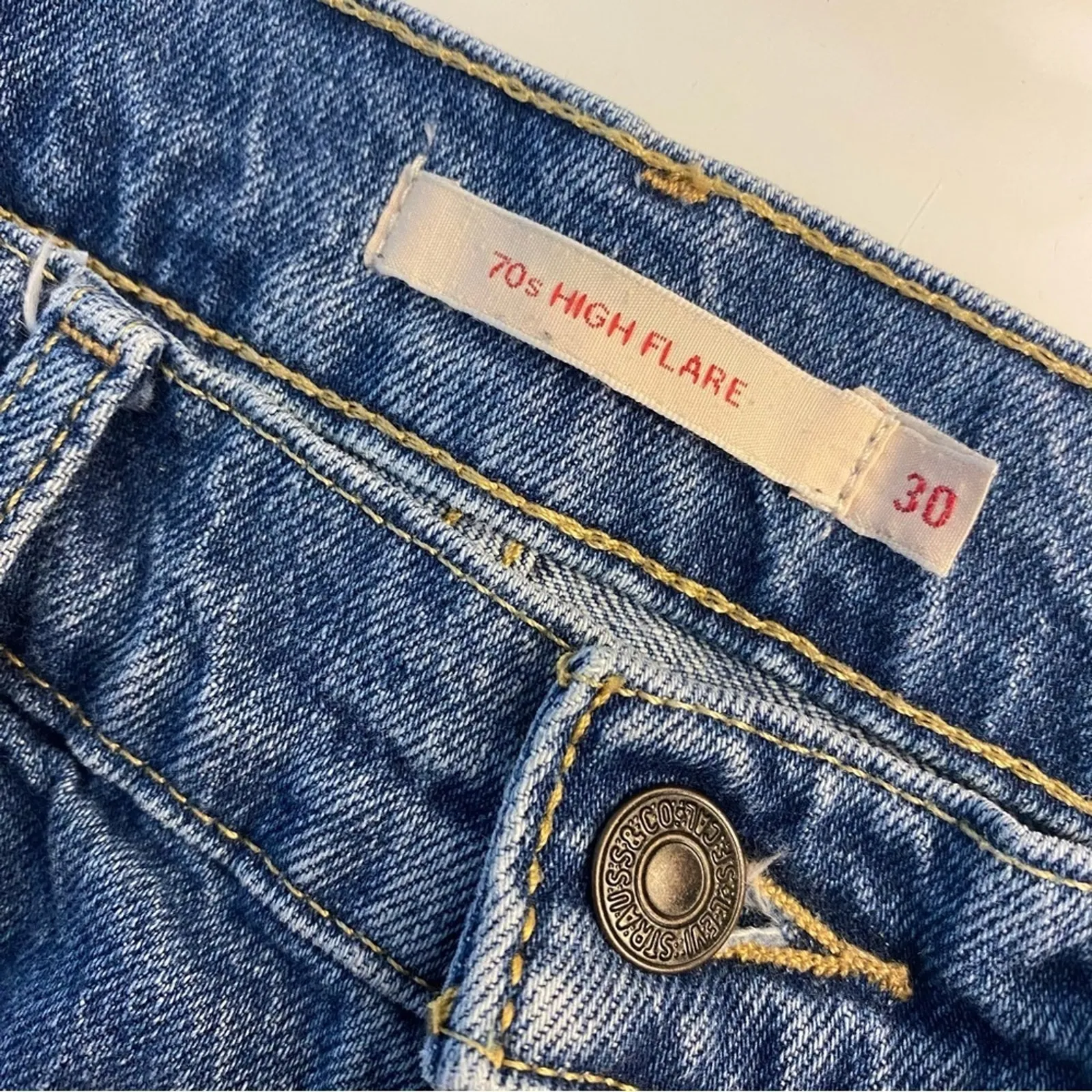 Levi’s 70s High Flare Jeans Sonoma Walks Light Wash Womens Size 30/32 - Image 6