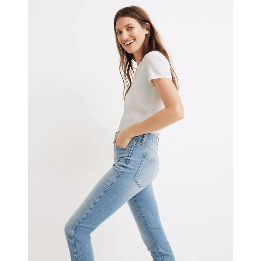 Madewell 10" High-Rise Skinny Crop Jeans in Horne Wash Size 27 - Image 2
