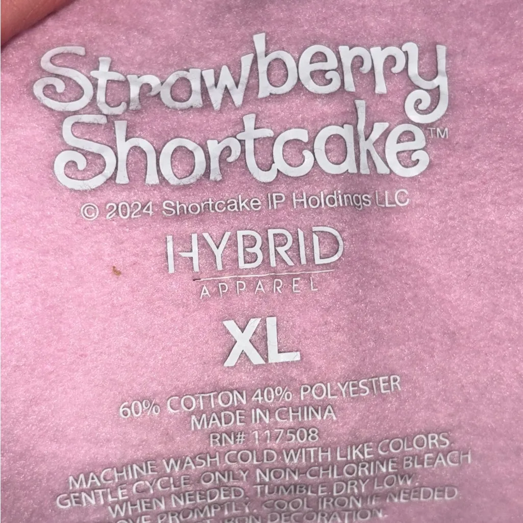 Strawberry Shortcake Pink Sweatshirt Size XL - Image 4