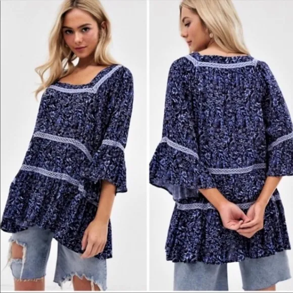 Free People Talk About It Tunic in Midnight Size Small - Image 2