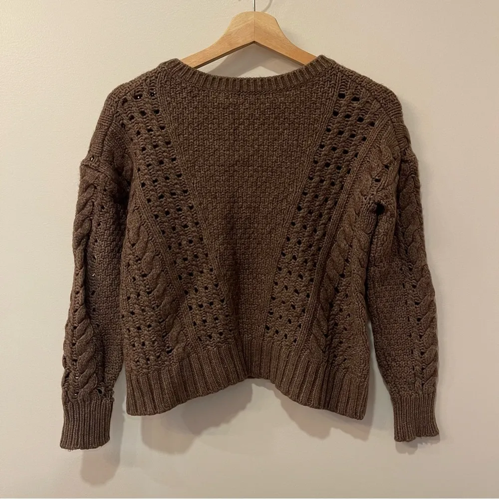 Vince sweater, half yak half wool, super soft. Beautiful texture, size small - Image 4