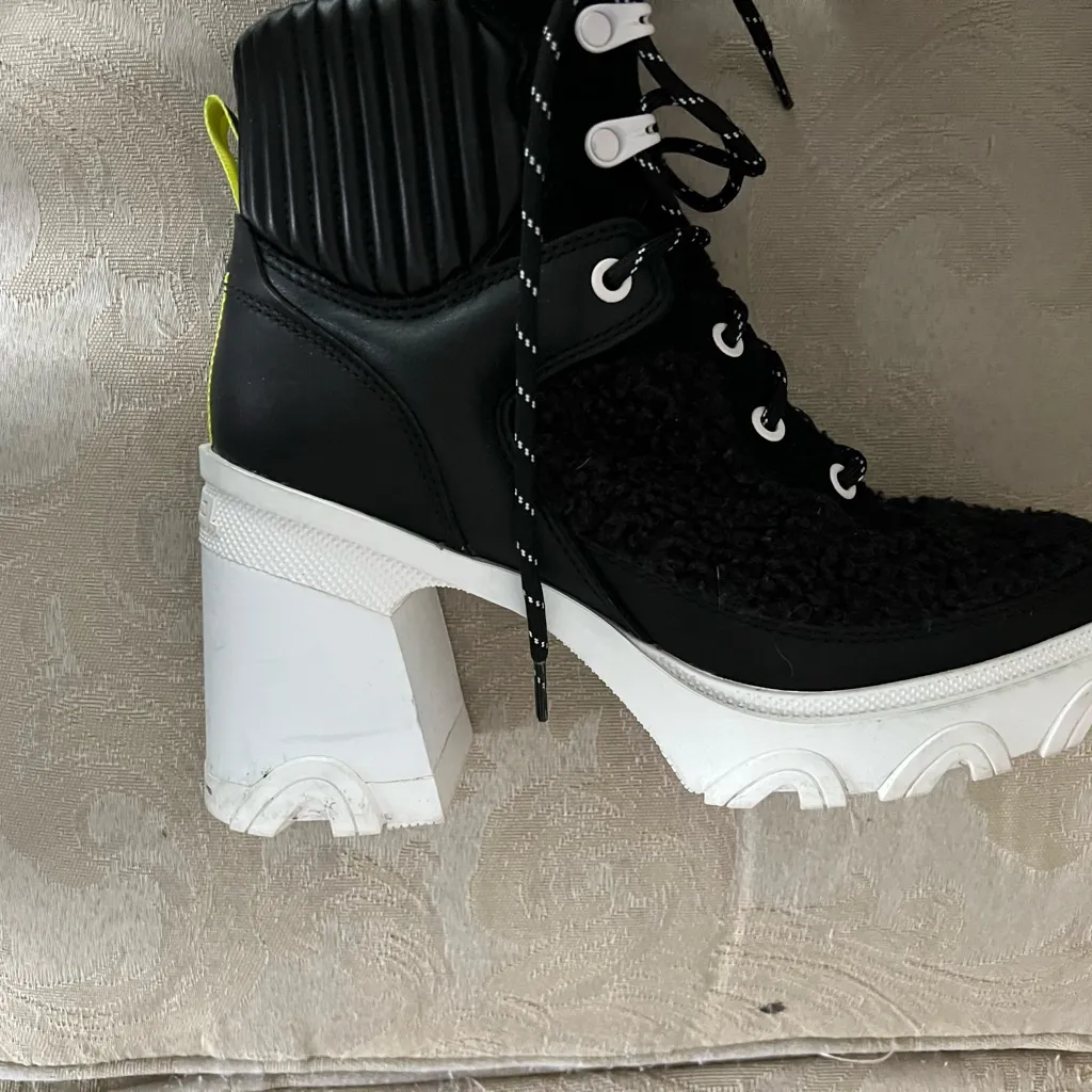 SOREL Brex 🖤🤍 boot - Image 3