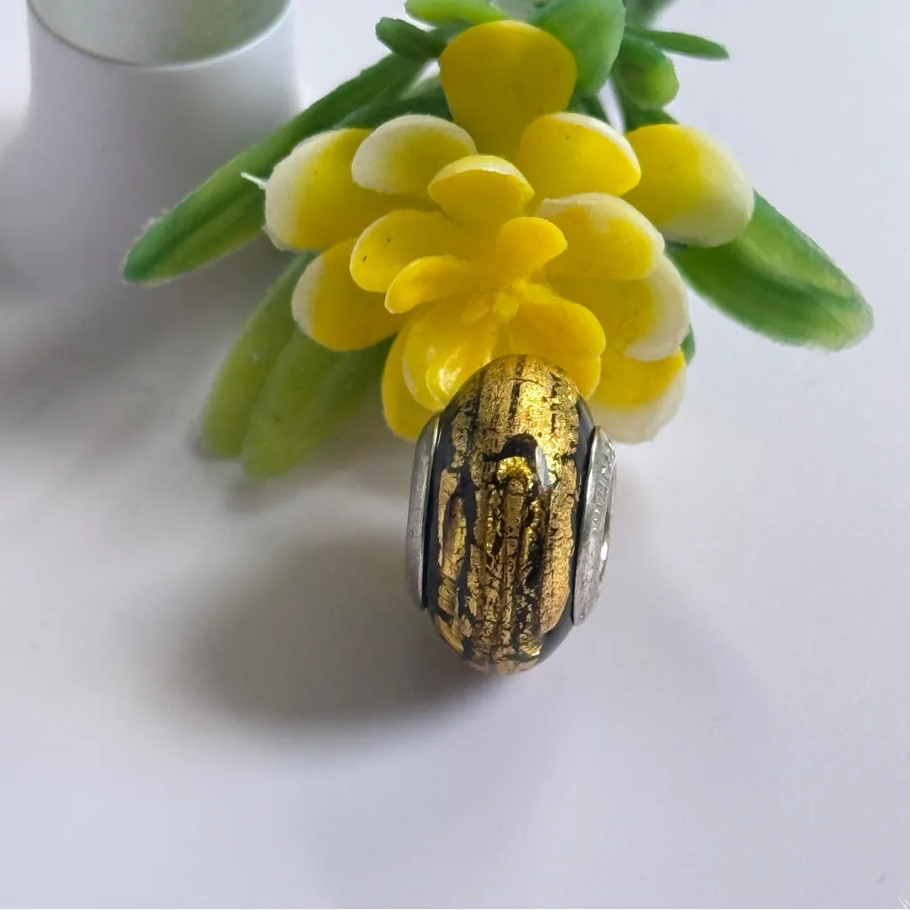 🇮🇹 Black and Gold Murano Glass Bead Charm with 925 Sterling Silver - Image 6