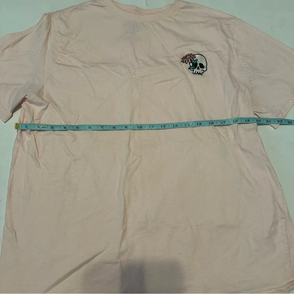 Women’s Pink Embroidered Skull Soft Graphic T-Shirt Eighty Eight XL Casual - Image 4