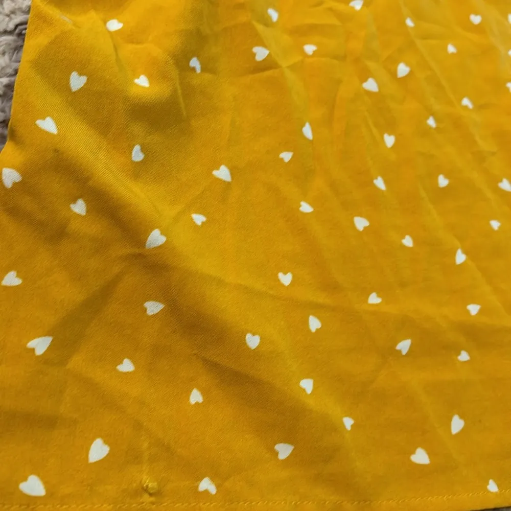 Heart print blouse in size L - Image 10