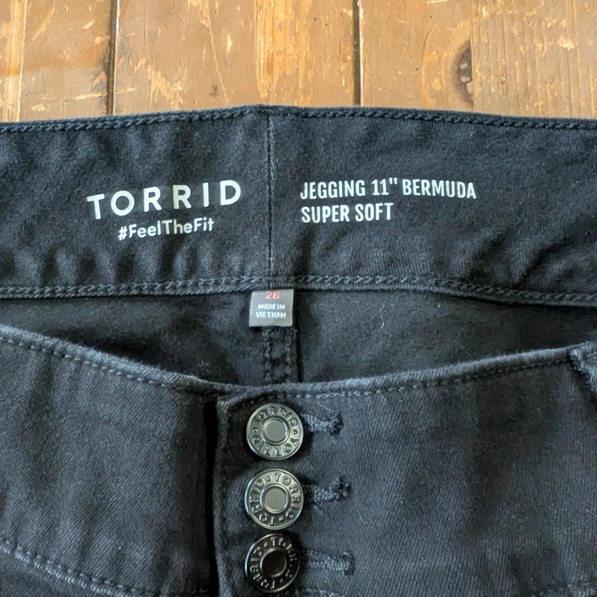 Torrid Black Bermuda Jeggings Shorts - Image 3