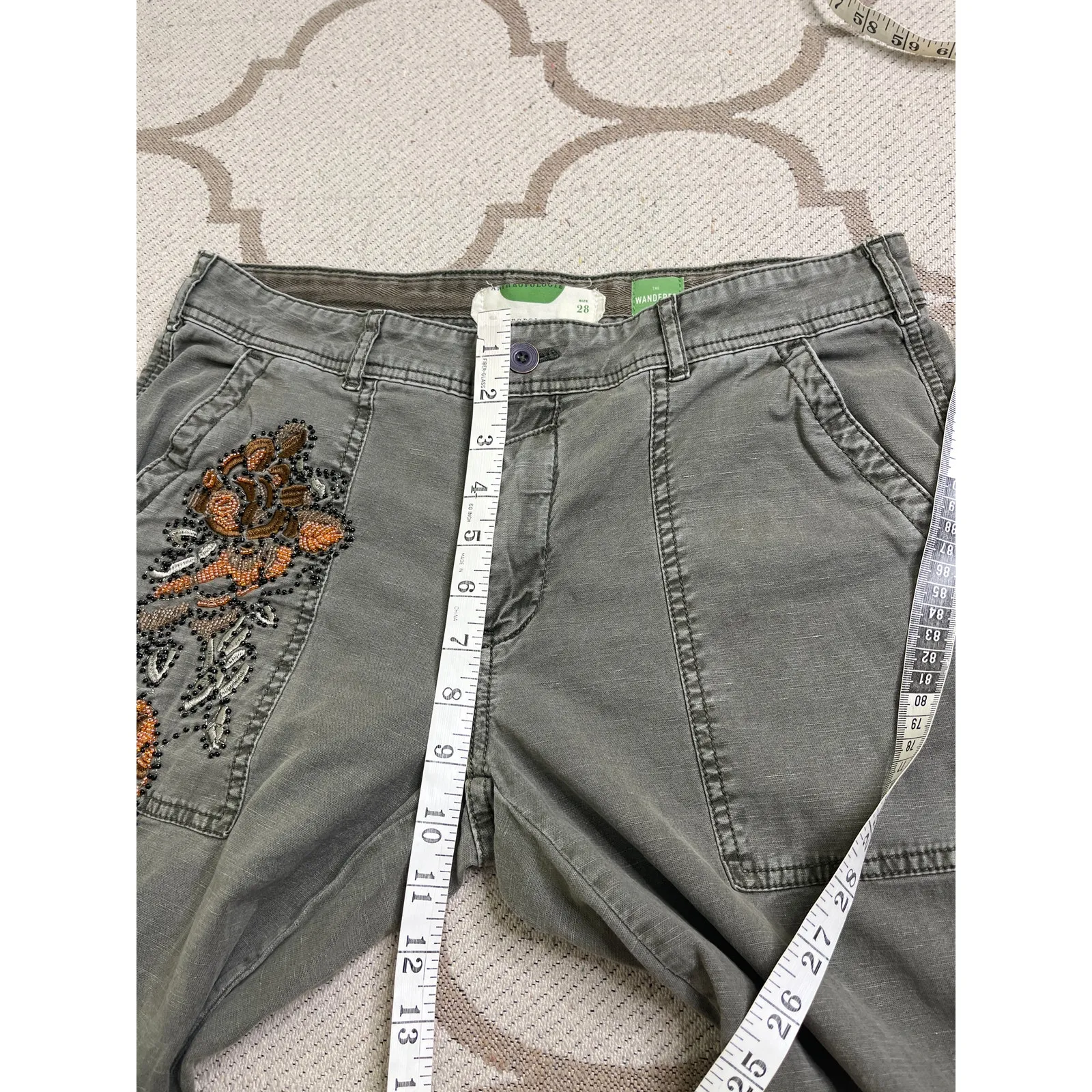 Anthropologie The wanderer Olive Chino beaded embroidery linen pants, size 28 - Image 4