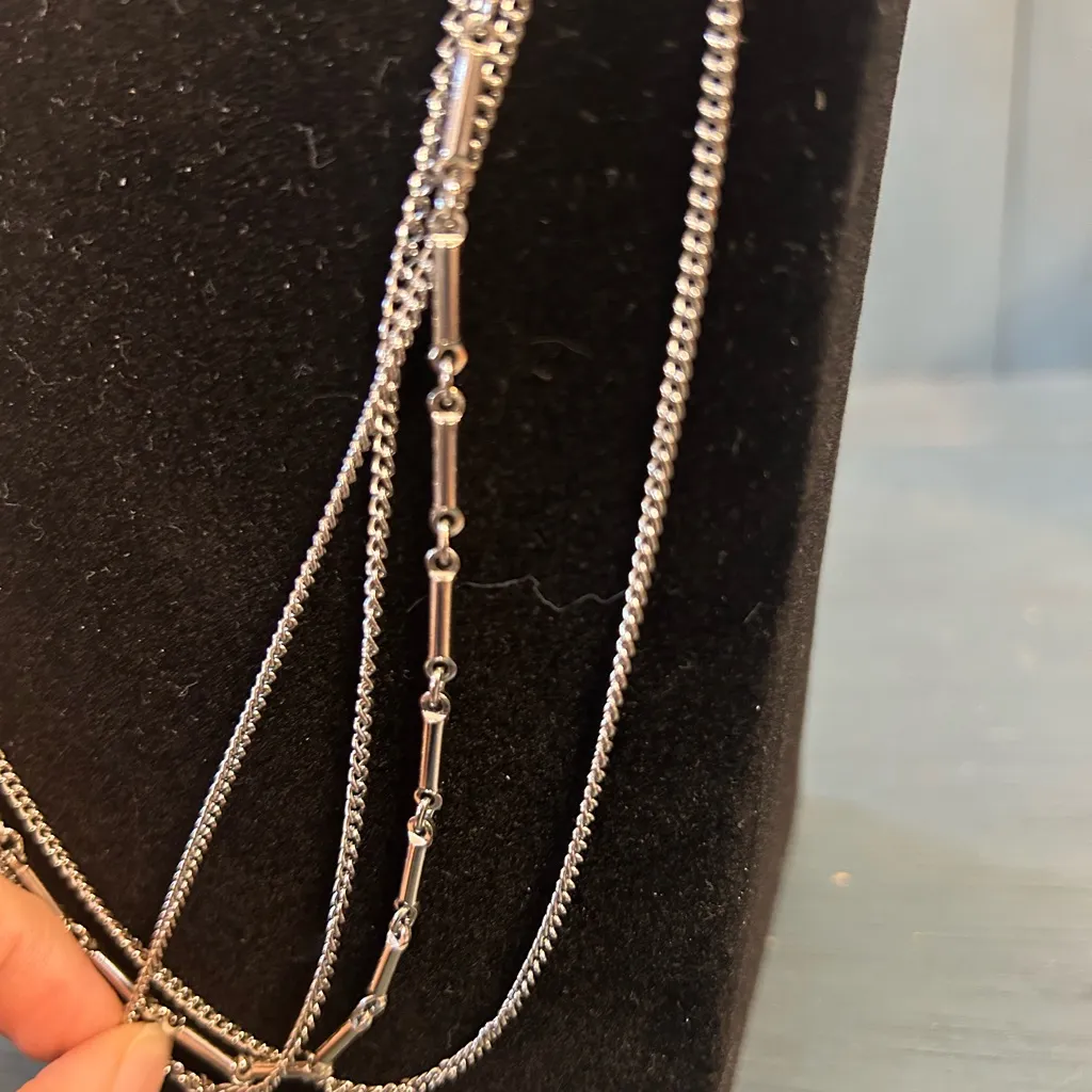 Vintage Elegant Silver Multi-Strand Necklace - Image 5