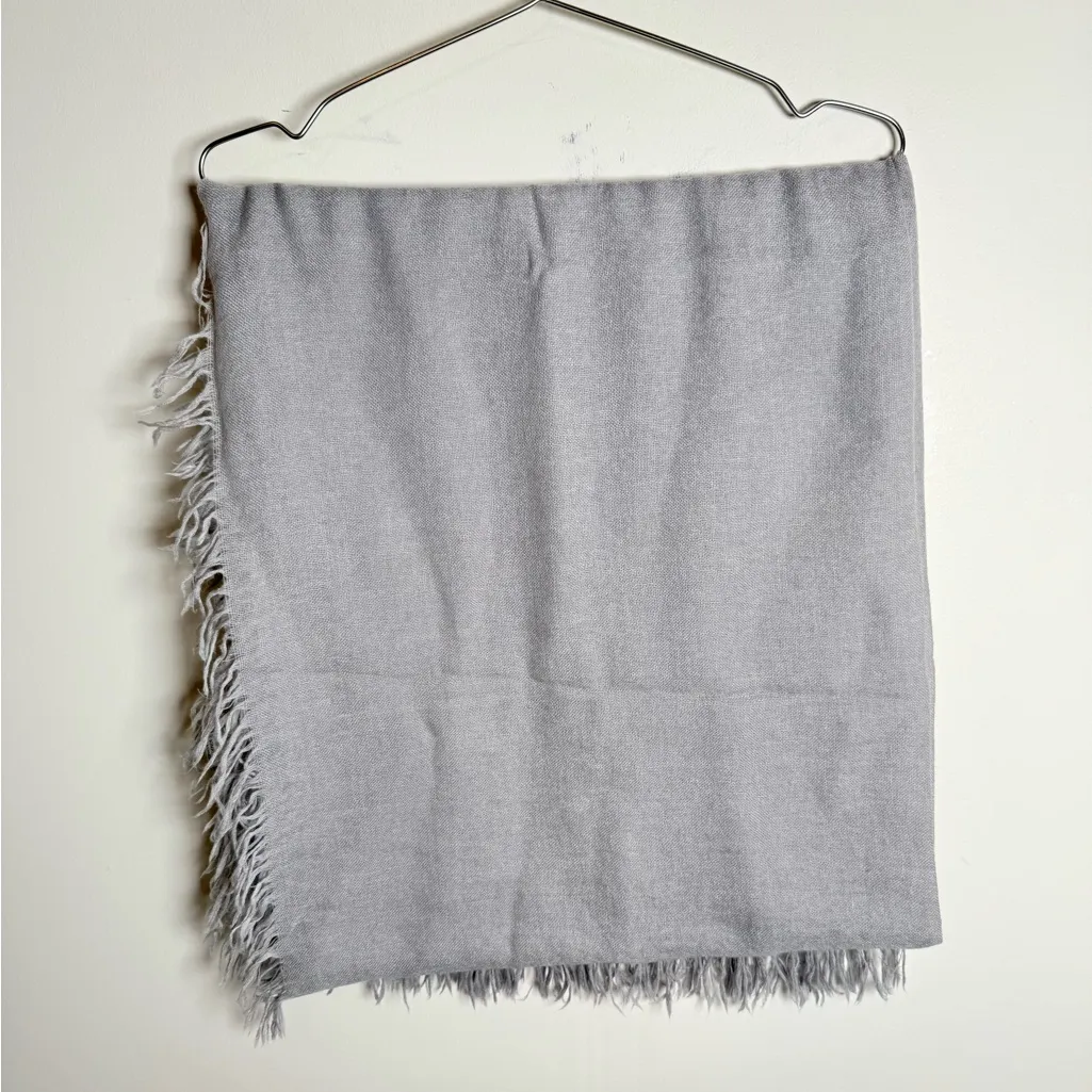 Kinross Cashmere Light Gray Fringe Scarf - Image 2