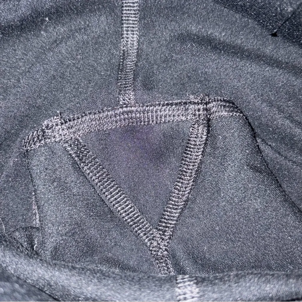 Girlfriend Collective Black High Rise Compression Leggings Pants size Medium - Image 9