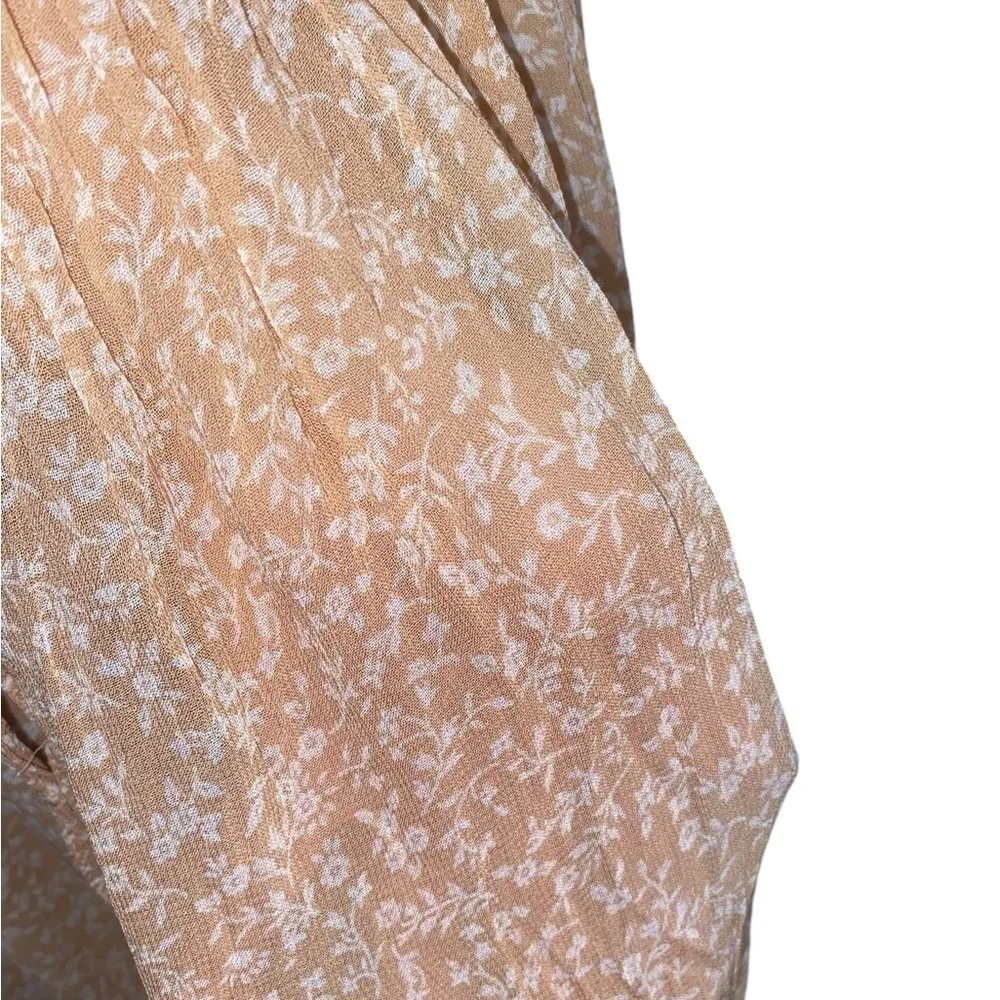 Soji tan and cream ditsy floral crinkle sheer pants Size M - Image 6