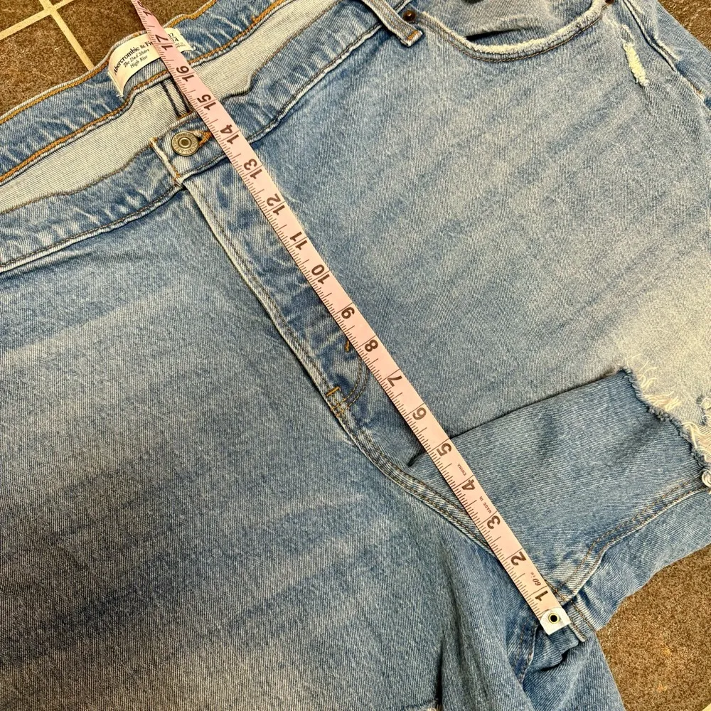 NEW Abercrombie & Fitch Dad High Rise Shorts Denim Jean 24 37 Blue Ripped NWT - Image 7