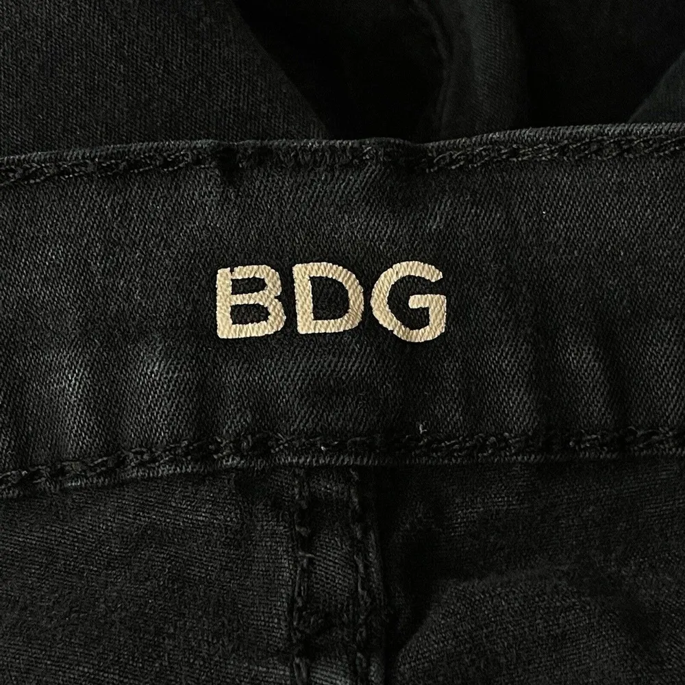 BDG SZ 27W 29L High-Rise Twig Ankle Jeans Stretch Pockets Distressed Black Wash - Image 9