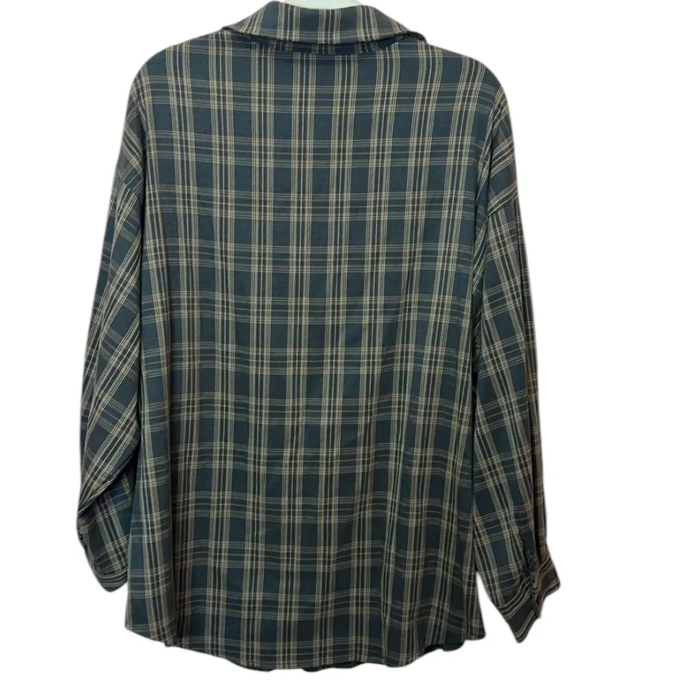 Dazy Women’s Plaid Button Down Shirt. Size L Green Size L - Image 6