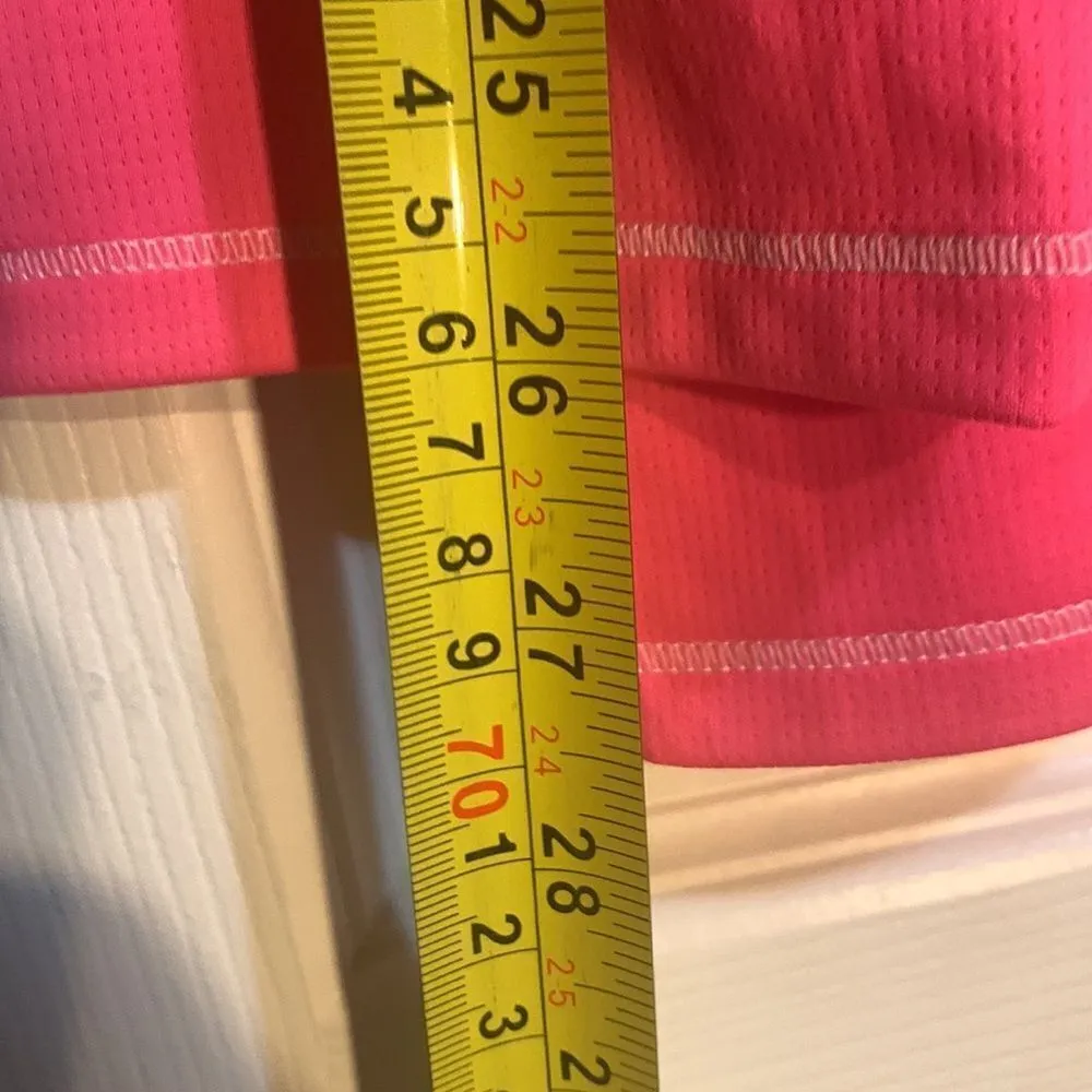 Adidas Climachill Pink Shirt for Running Size L. Shoulder to wrist 29 inch Vinta - Image 5