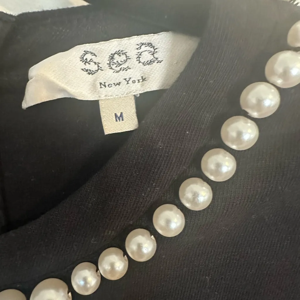 Elegant Black Top with Pearl Accents Size M - Image 4