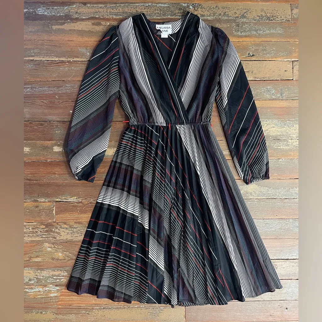 Vintage 70s Melissa Lane Striped Pleated Dress Semi Sheer Faux Wrap - Sz 12 💚🎀 - Image 11