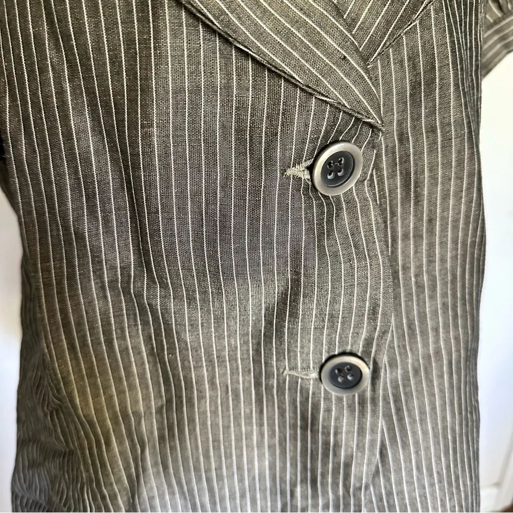 Italian Y2K Brown Pinstripe Short Sleeve Blazer with Puff Sleeves Size L - Image 4