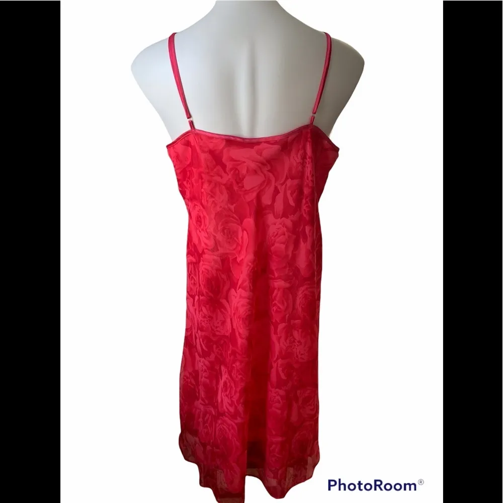 Valerie Stevens Nightgown/Robe Set - Image 5