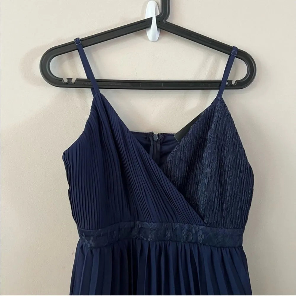 Lulu’s Date With a Daydream Pleated Lace Tiered Maxi Dress medium Navy blue M - Image 4