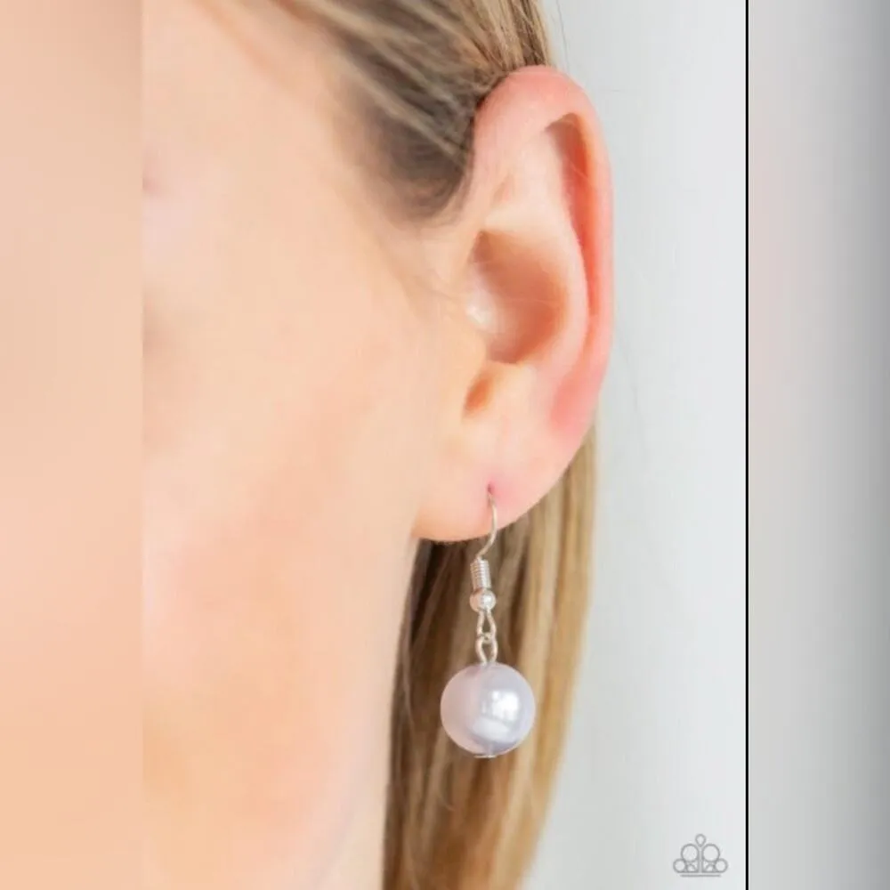 Hollywood HAUTE Spot Silver Necklace Set - Image 7