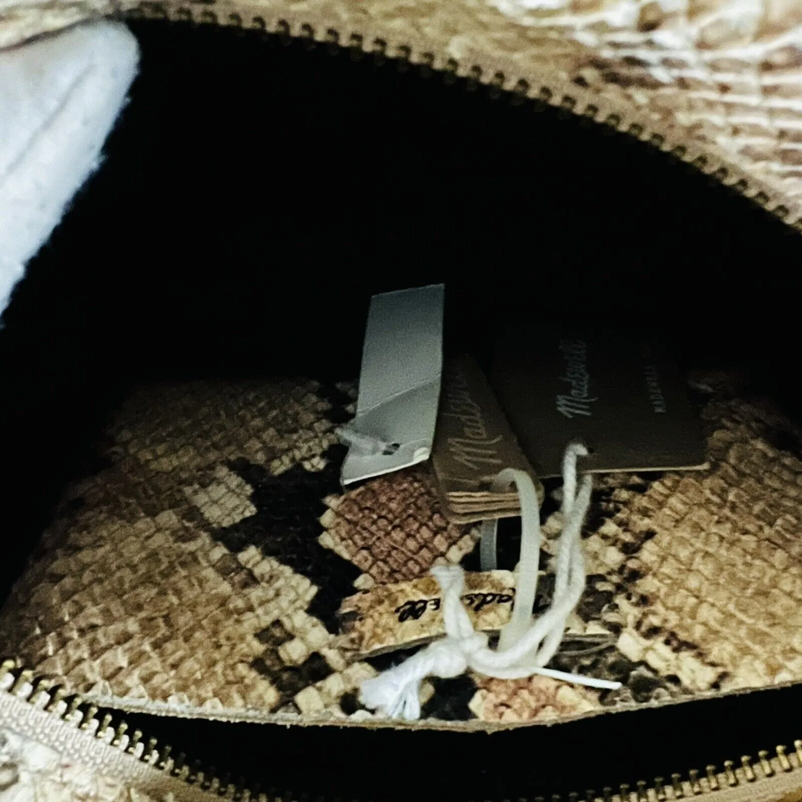 MADEWELL The Transport Camera Bag: Blush Multi Snake Embossed Leather Edition - Image 9