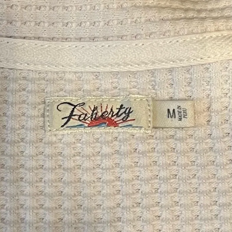 Faherty Fatherly Long Sleeve Cream Colored Button-Up Cardigan, size Medium - Image 2