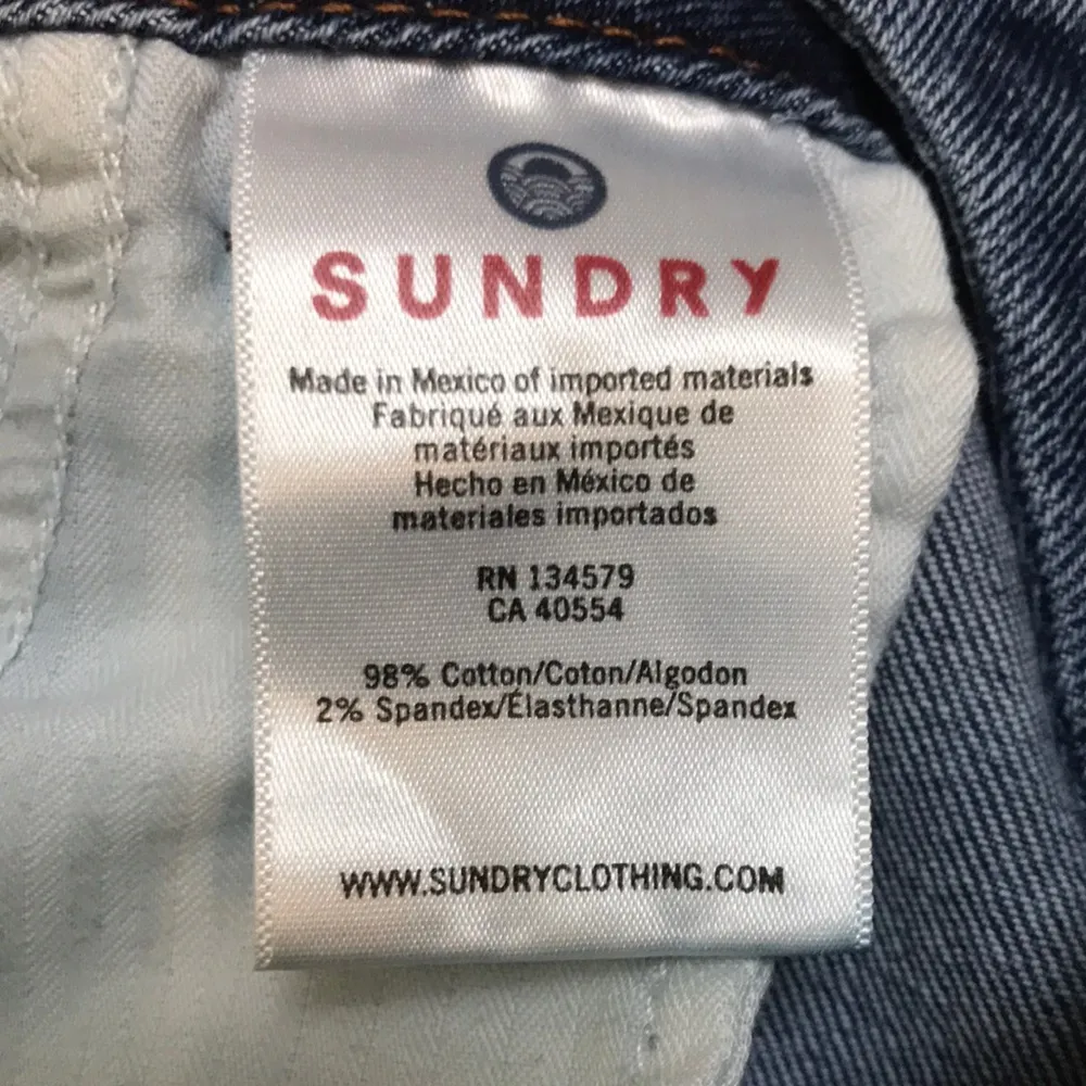 Sundry Women’s Le Soleil Star Print “LOVE” Embroidered Distressed Ankle Jeans - Image 12