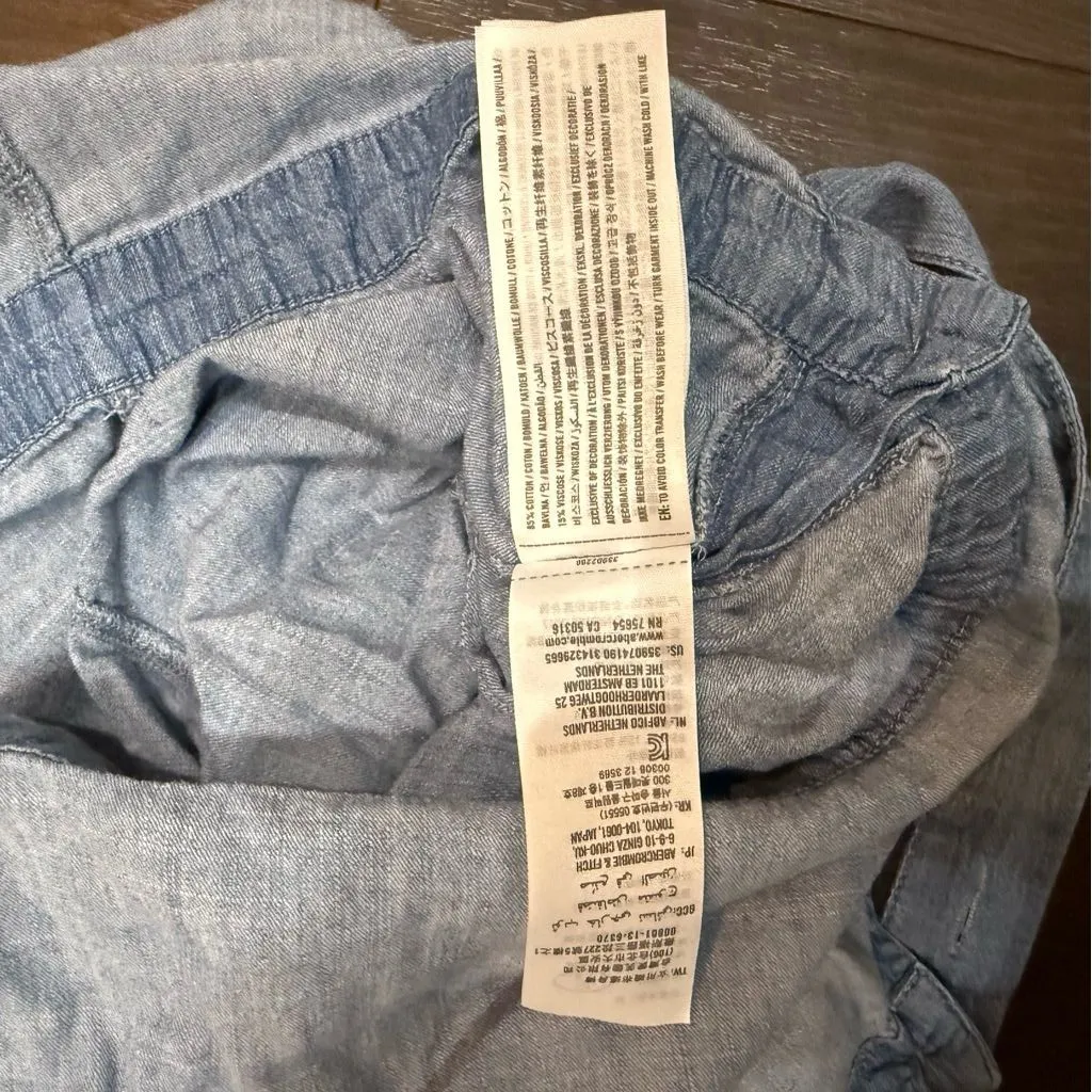 Holister California Lightweight Denim short overalls shortalls - Image 3