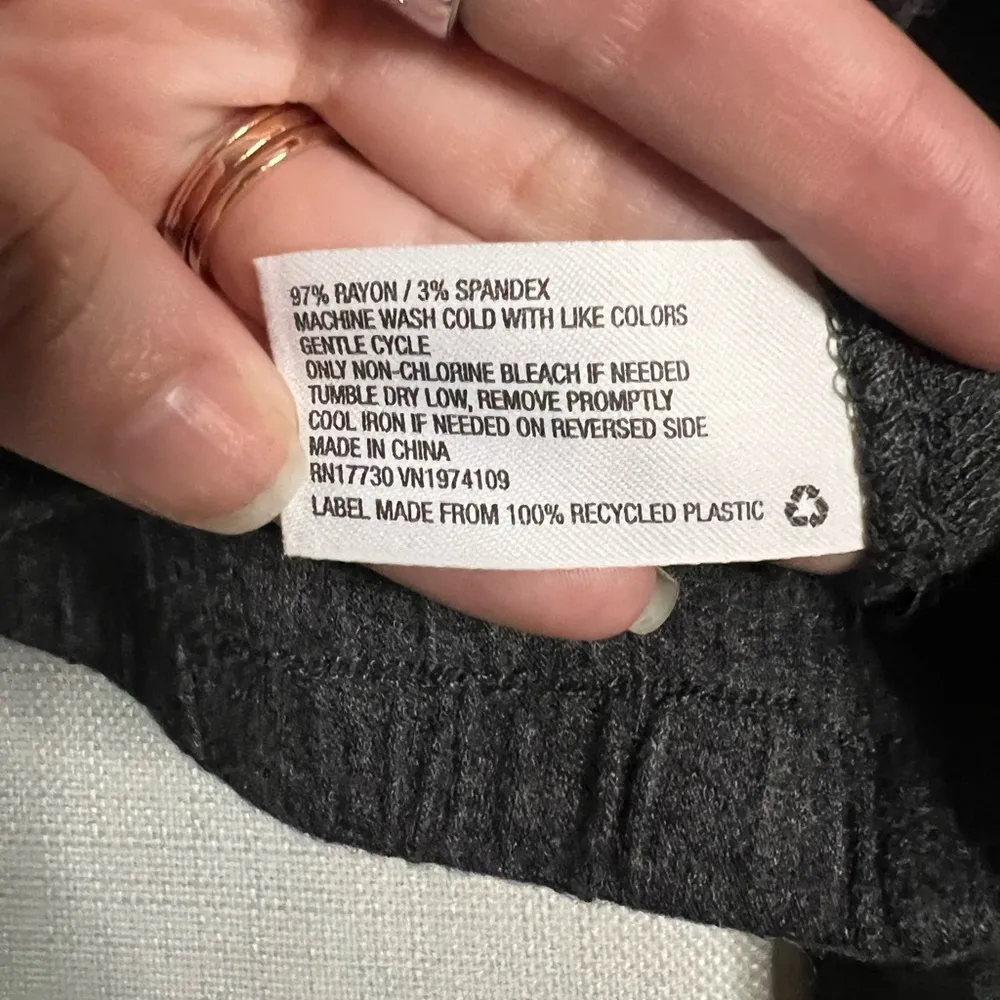 Colsie Dark Grey Cropped Lounge Pullover Long Sleeve Sweater Medium Gray - Image 8