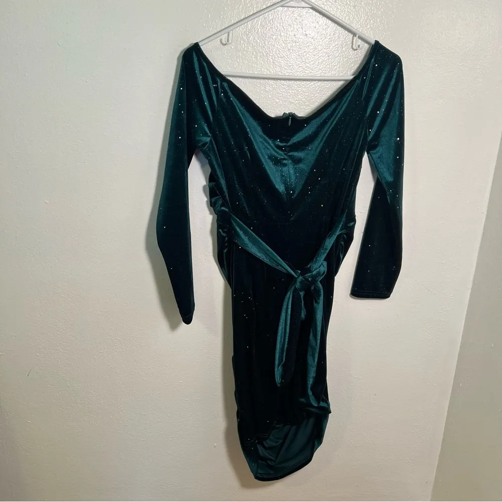 Off Shoulder Velvet Dress Emerald Green Rhinestones L Size L - Image 7