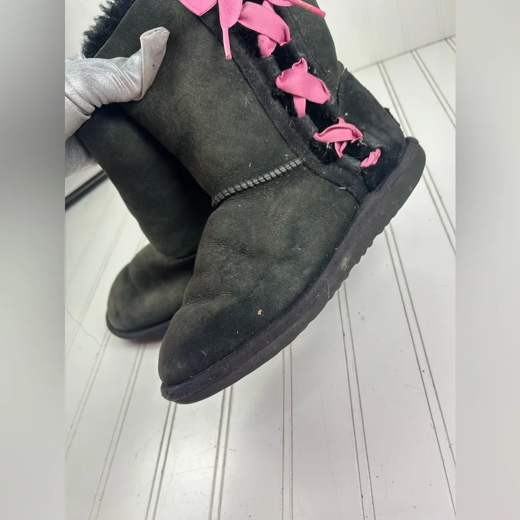 UGG Black Suede Short Boots with Pink Ribbon Detail Women’s Size 5 - Image 4