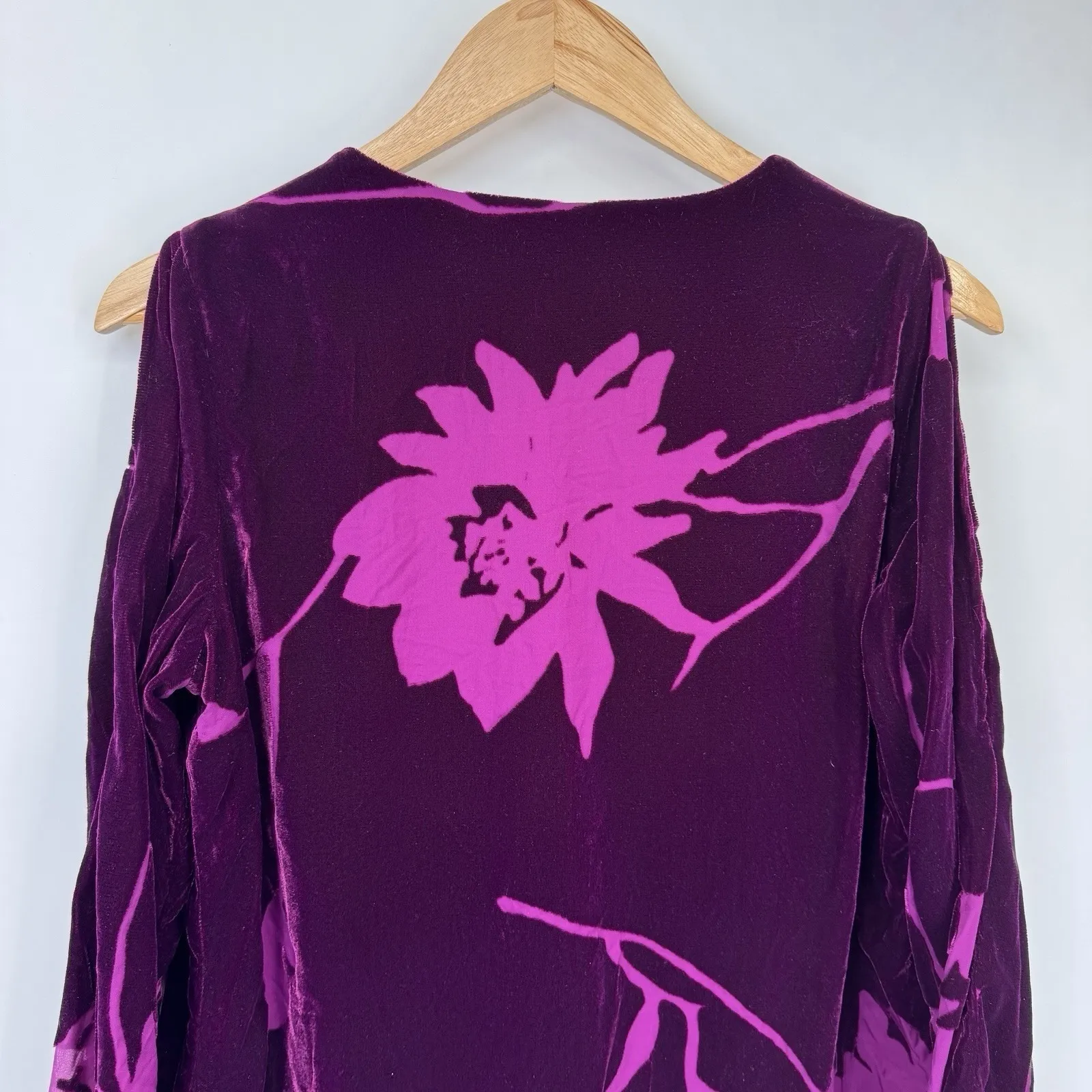 H by Halston Velvet Cold Shoulder Top Womens 6 Purple Floral Whimsigoth Boho - Image 6