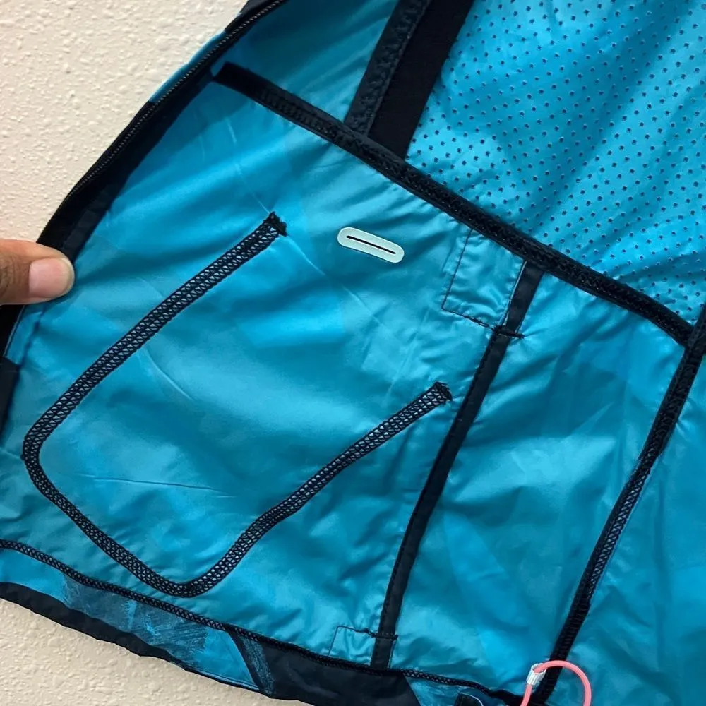 ❌Lululemon “Pack it” vest Women's Blue Patterned size 2 - Image 13