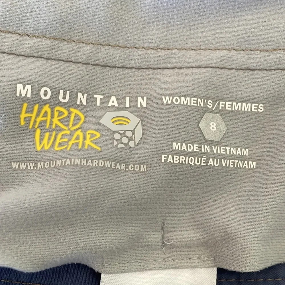 Mountain Hardwear Periwinkle Cargo Shorts 8 - Image 3
