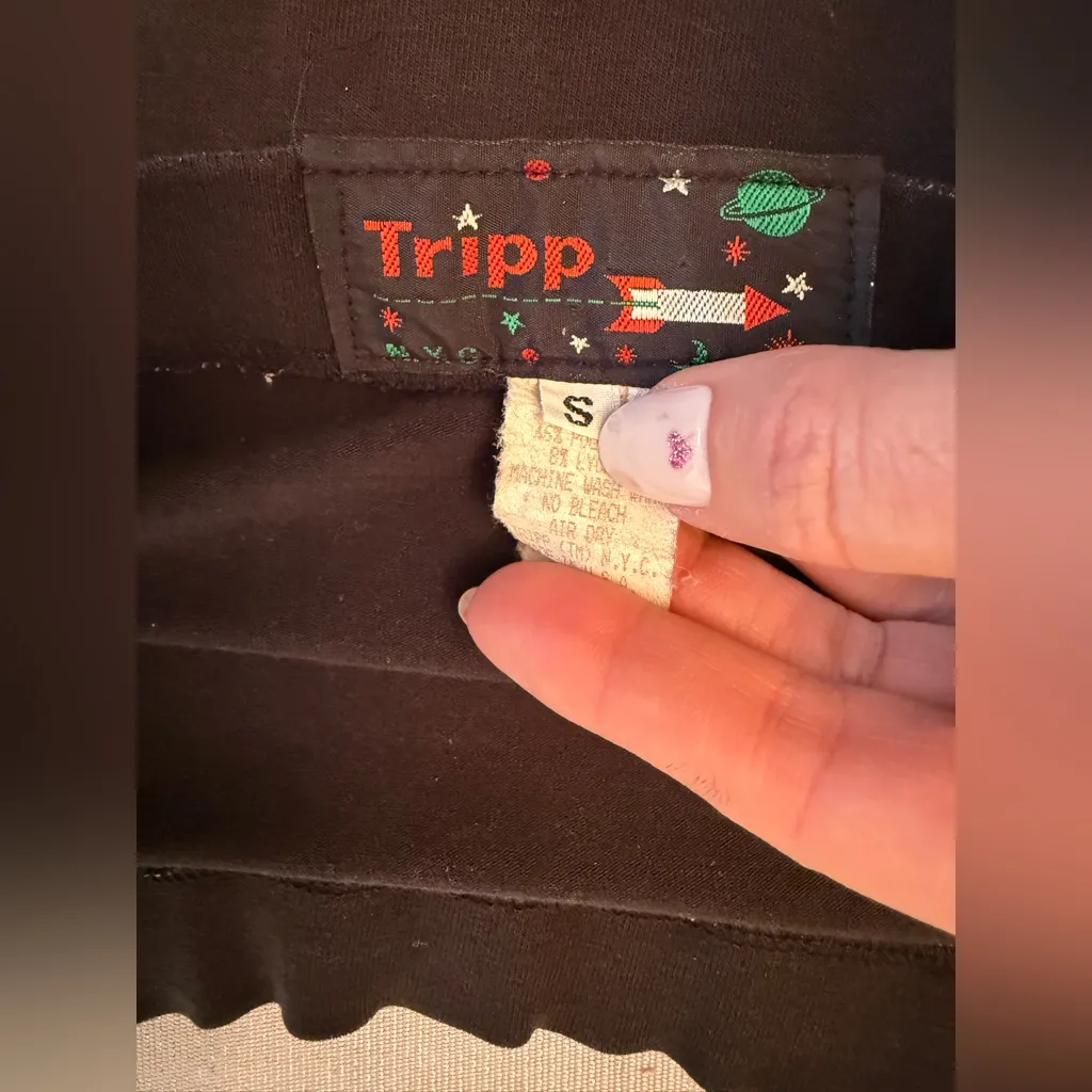 True 80s Vintage Tripp Black Mini Skirt Sz S - Image 3